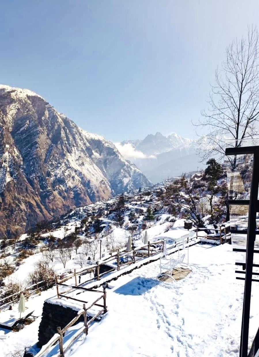 Faraway Cottages, Auli Joshīmath Exterior foto