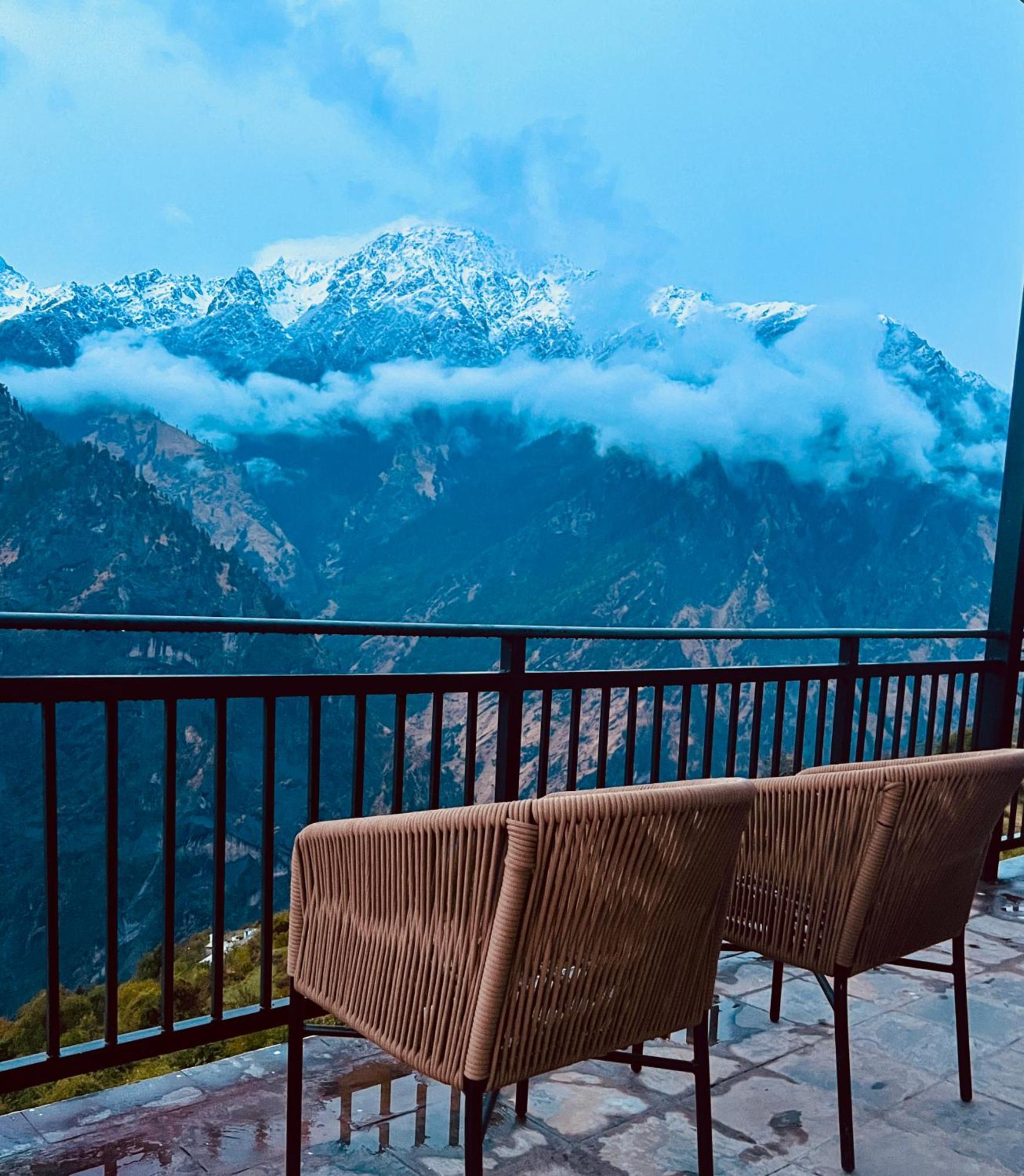 Faraway Cottages, Auli Joshīmath Exterior foto