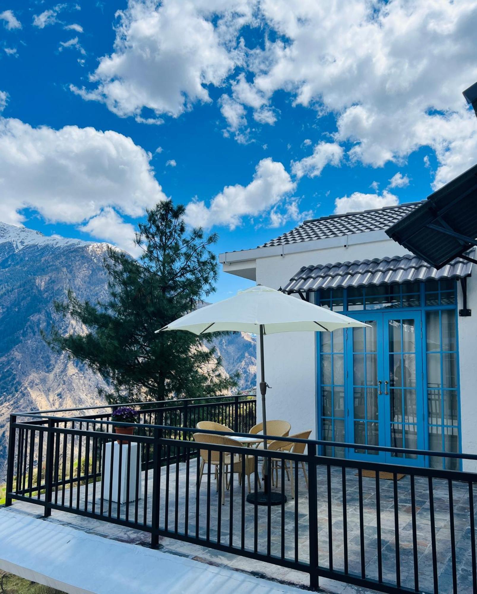 Faraway Cottages, Auli Joshīmath Exterior foto