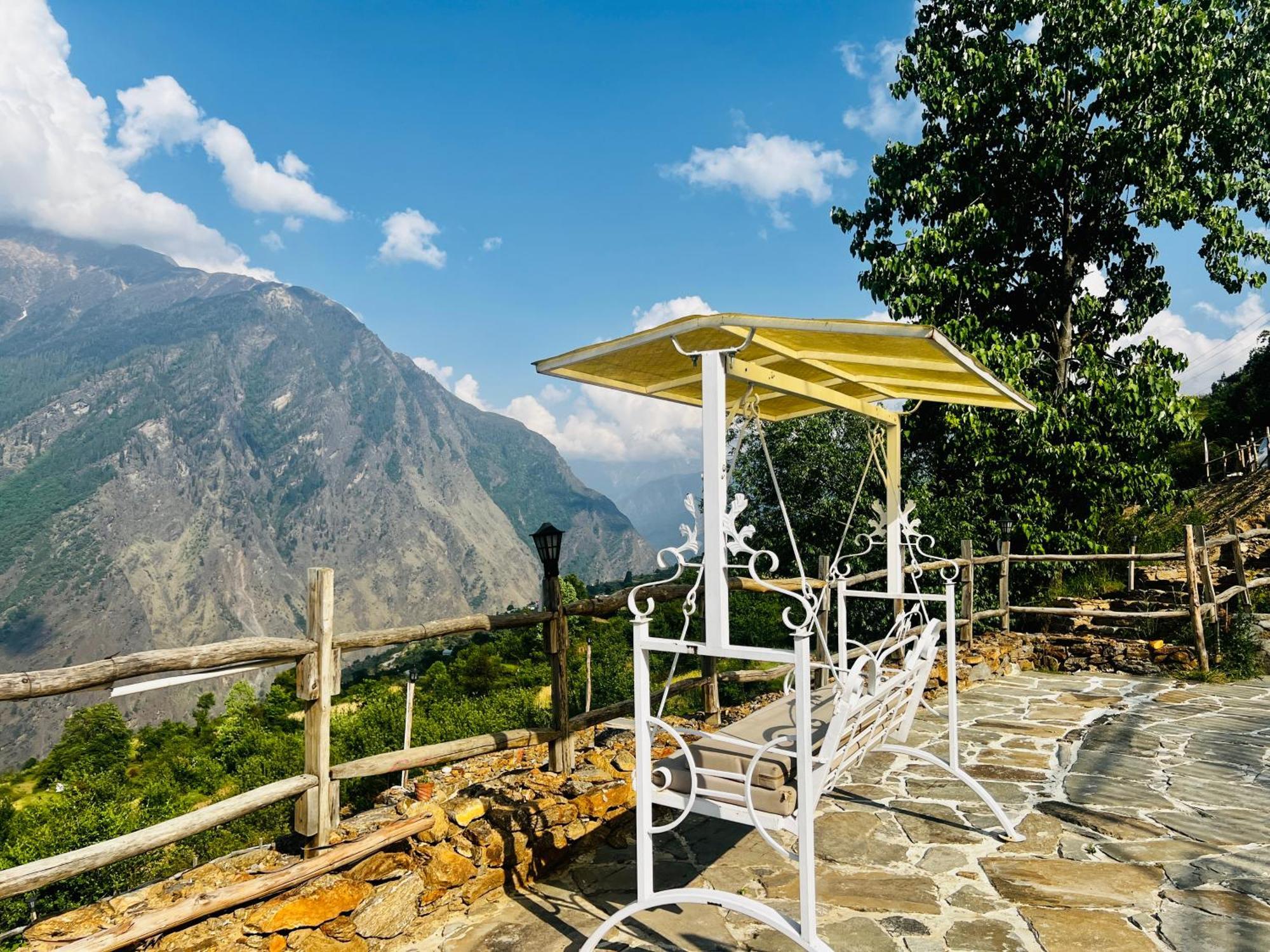 Faraway Cottages, Auli Joshīmath Exterior foto